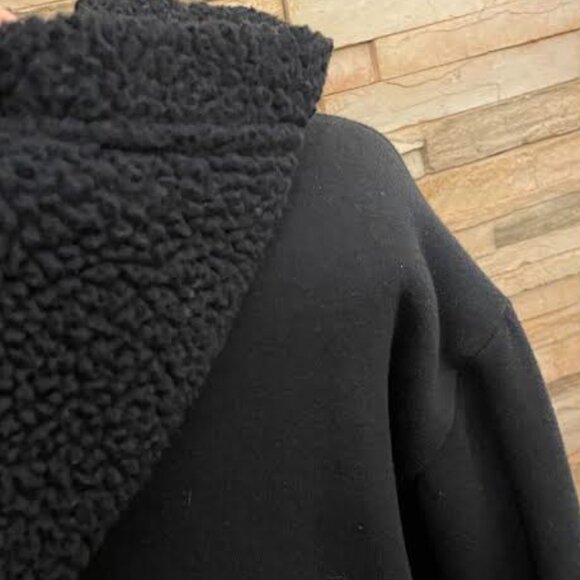 Victoria's Secret PINK Reversible Sherpa Full Zip Hoodie Jacket Excellent Cond. - Picture 7 of 7